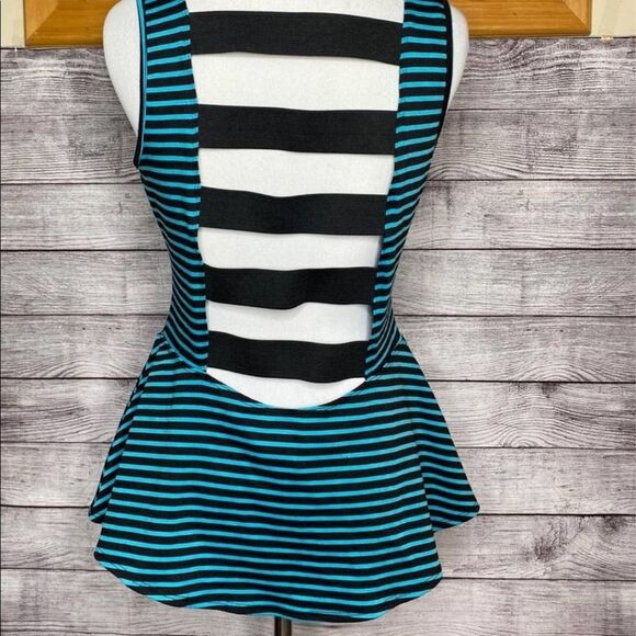 Maurices Top - Picture 2 of 4